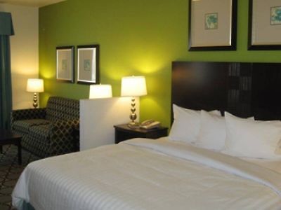 Best Western Douglas Inn & Suites Номер фото