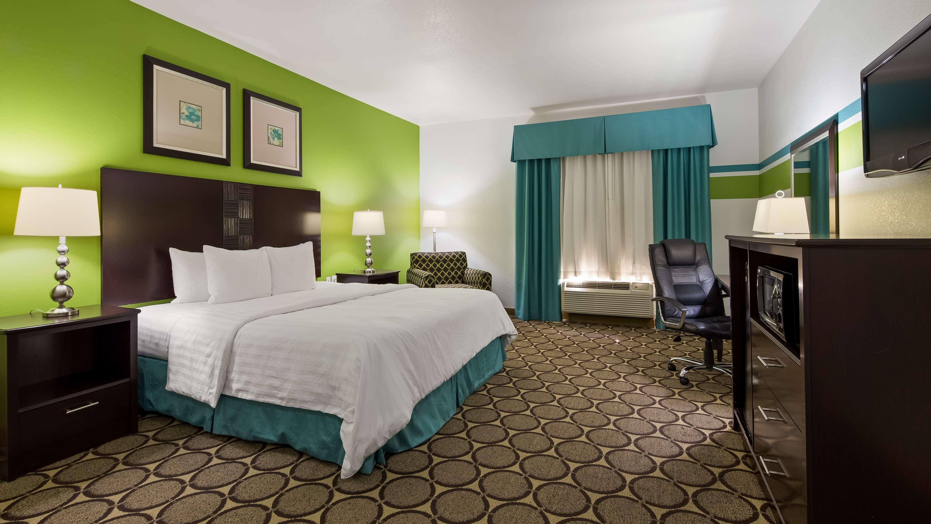 Best Western Douglas Inn & Suites Экстерьер фото