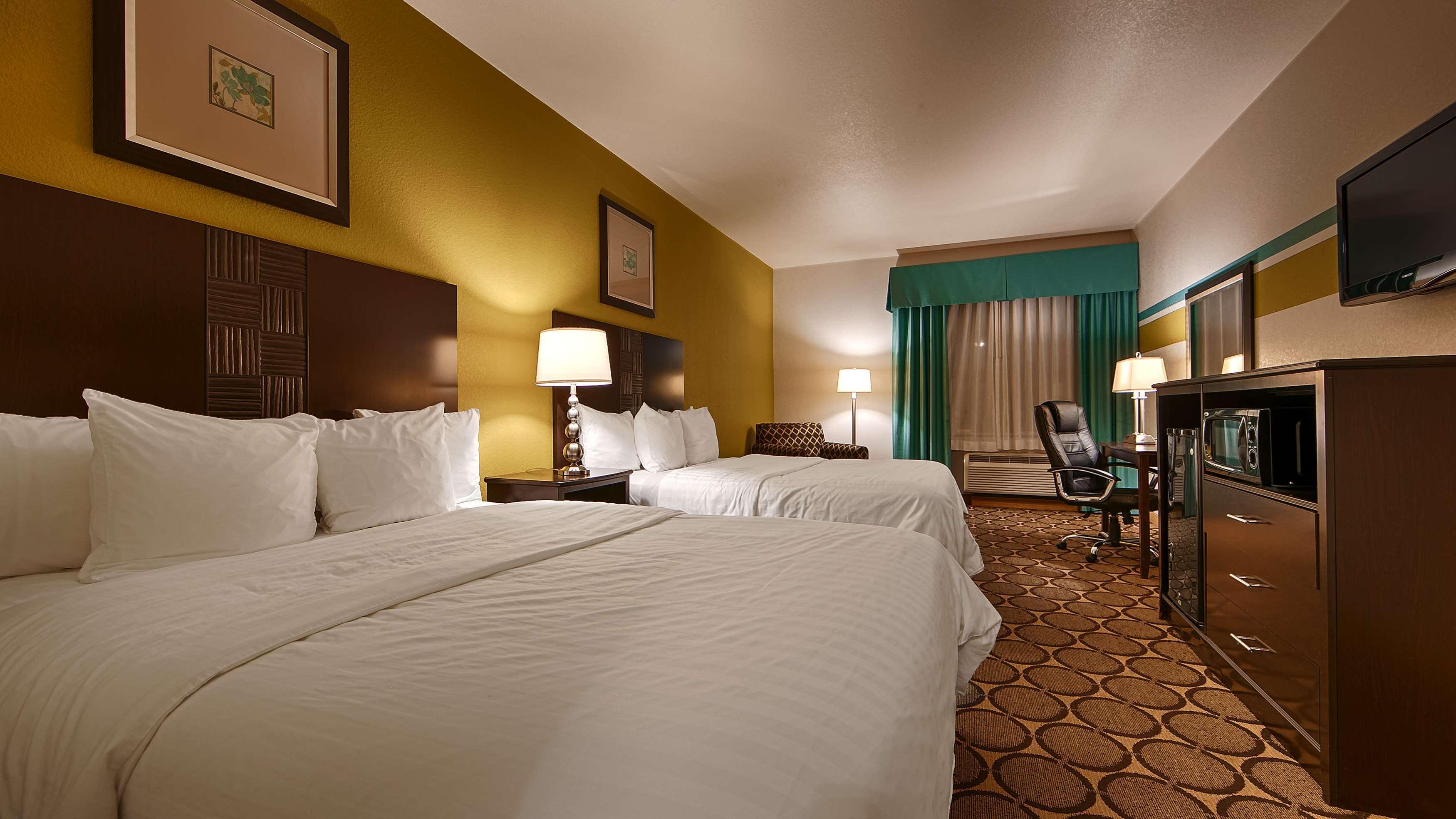 Best Western Douglas Inn & Suites Экстерьер фото